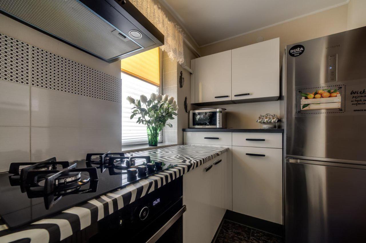 Apartamenty On Kryvonosa Lviv Ngoại thất bức ảnh