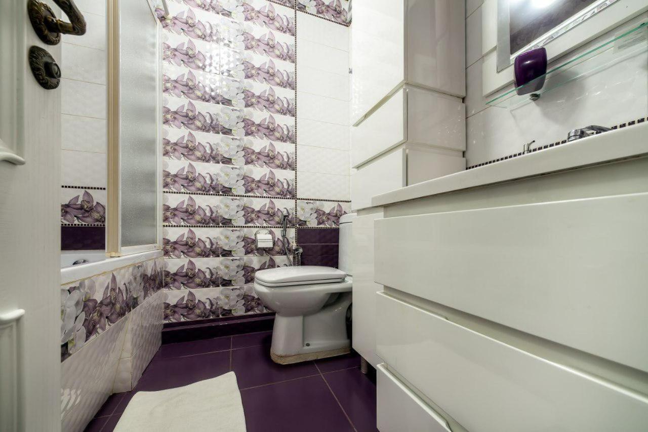 Apartamenty On Kryvonosa Lviv Ngoại thất bức ảnh