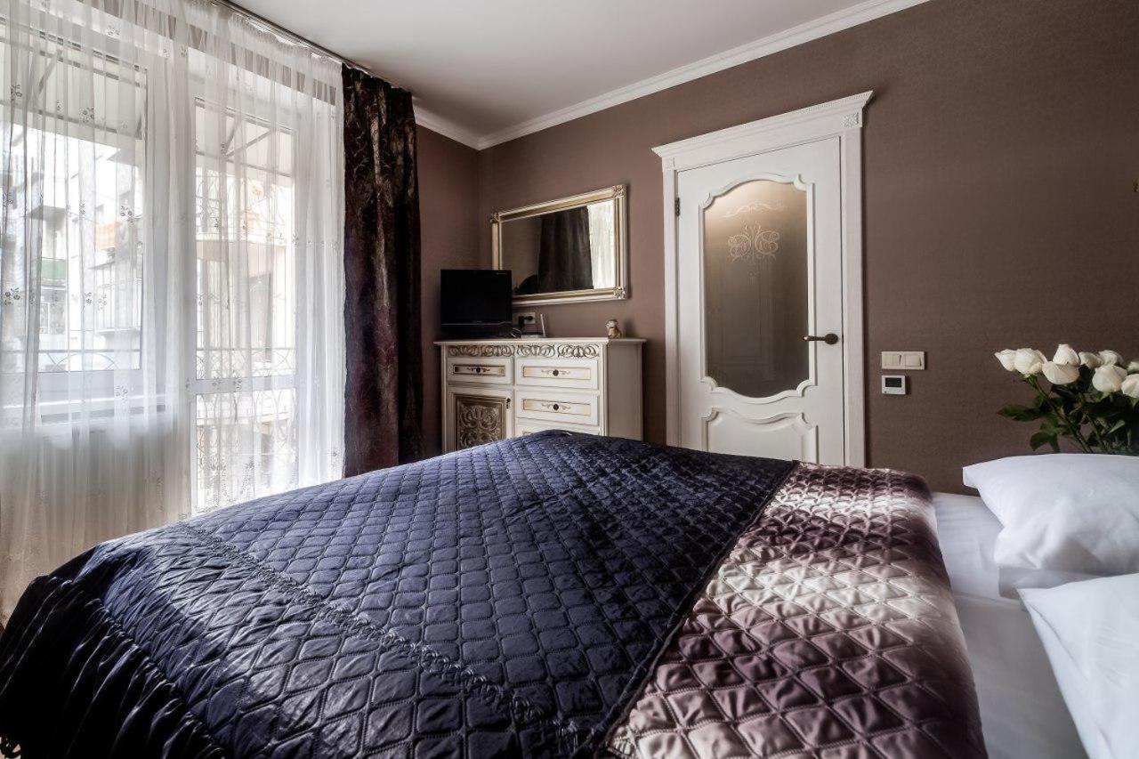 Apartamenty On Kryvonosa Lviv Ngoại thất bức ảnh